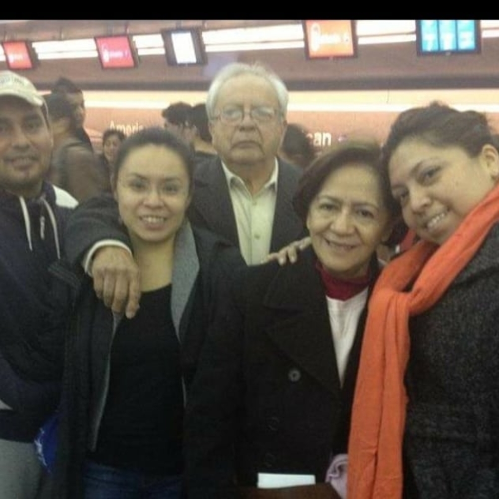 Meet your Posher, Ana